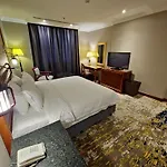 Quiet Hotel Al Shatee